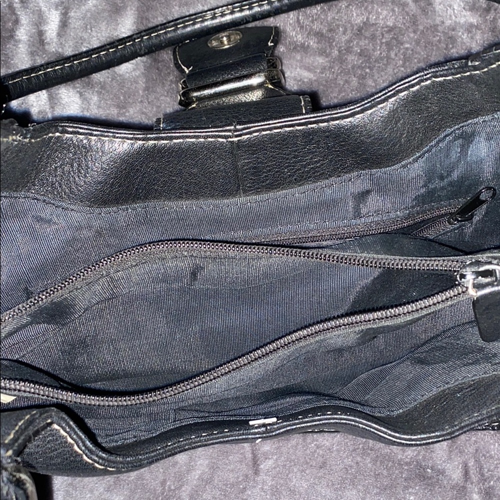 Bloomingdale’s Black Leather Shoulder Bag Vintage y2k! - Picture 6 of 15